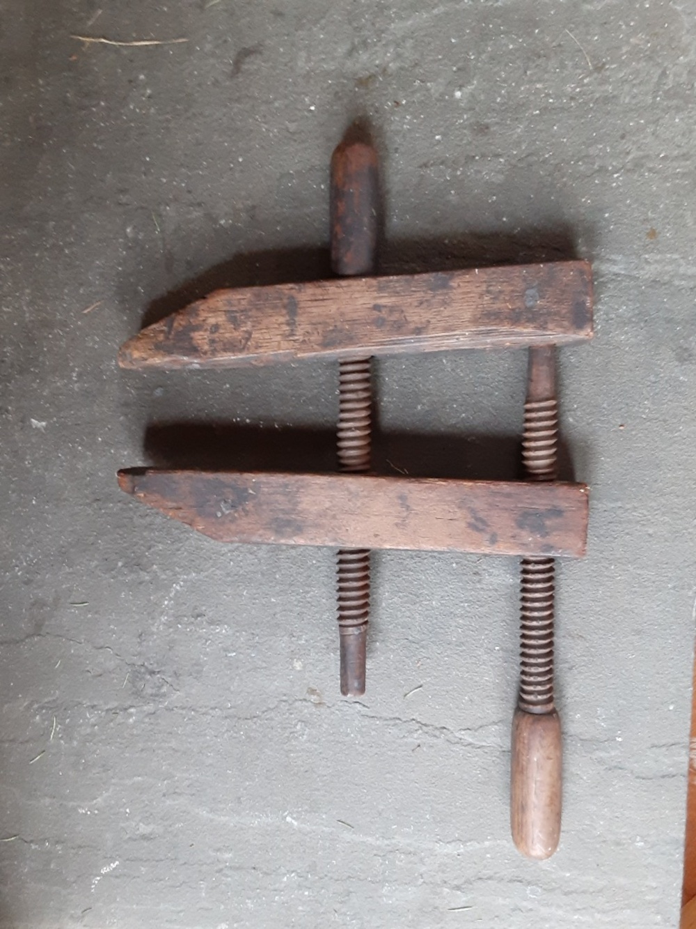 Antique  USA Wooden Hand Clamp 10” Farmhouse Decor